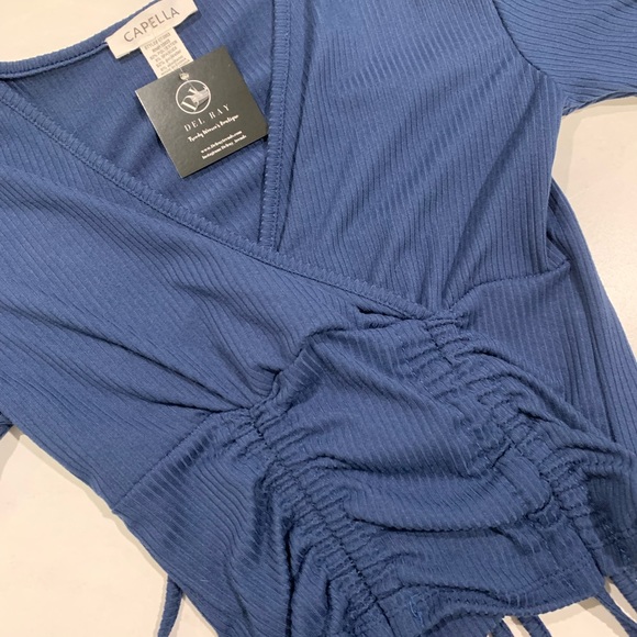 💙 Capella Long Sleeve Criss Cross Top - Picture 2 of 4